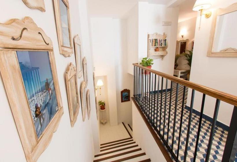 Hostal Moon Tolox Buitenkant foto