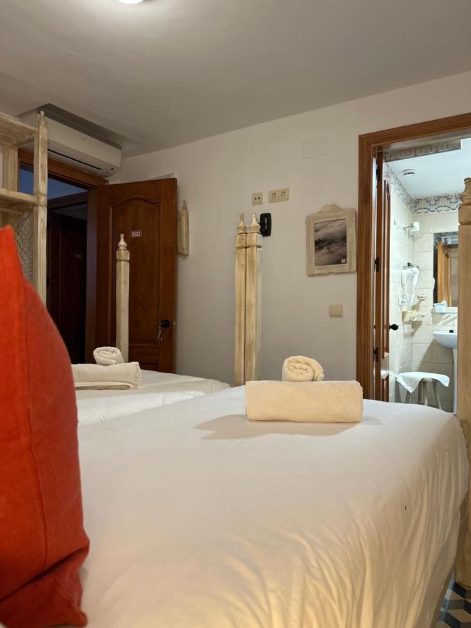 Hostal Moon Tolox Buitenkant foto